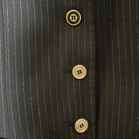 Le Suit pinstripe Navy pantsuit size 14 - Picture 3 of 6